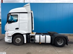 Mercedes Actros 1845
