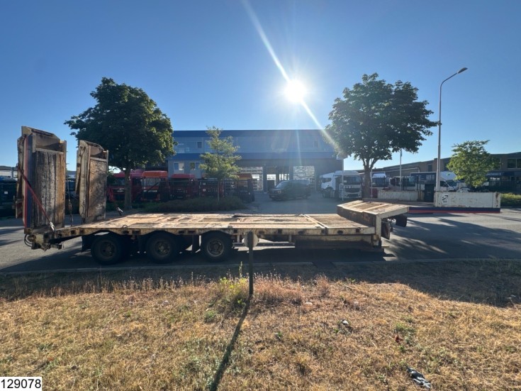 Trax Lowbed