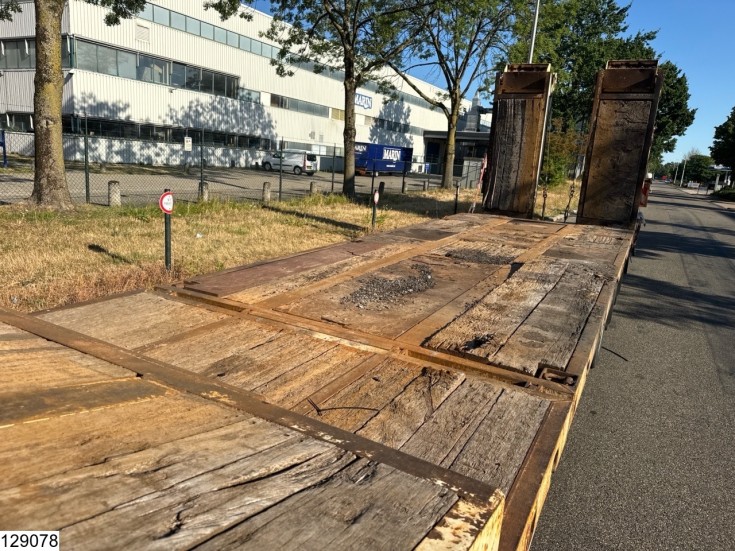 Trax Lowbed