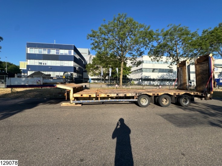 Trax Lowbed