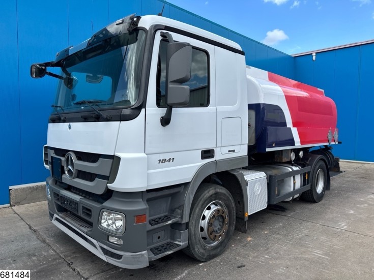 Mercedes Actros 1841
