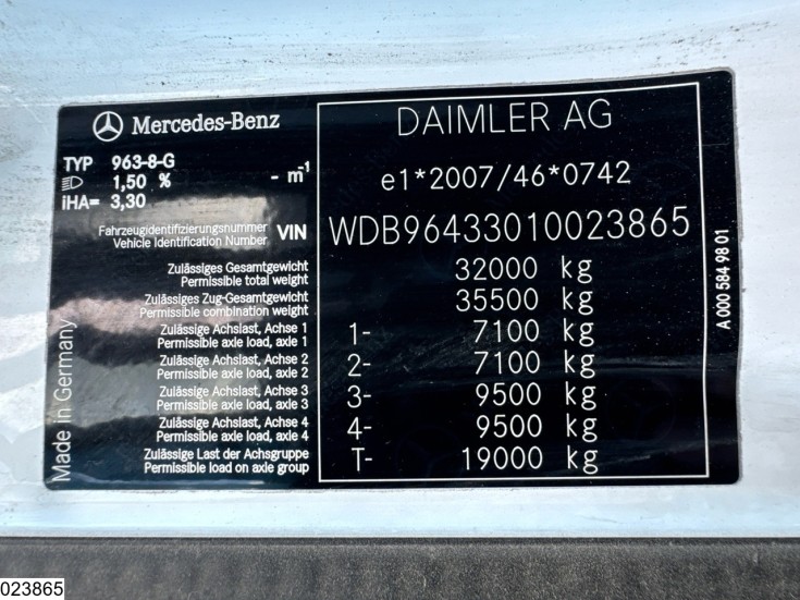 Mercedes Arocs 3236