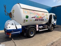 Renault Premium 270