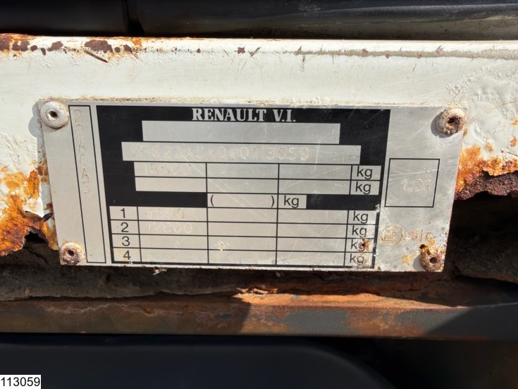 Renault Premium 270