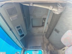 Mercedes Actros 3353