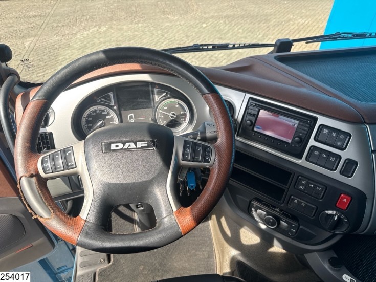 DAF XF 530