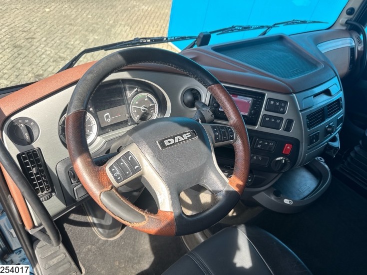 DAF XF 530