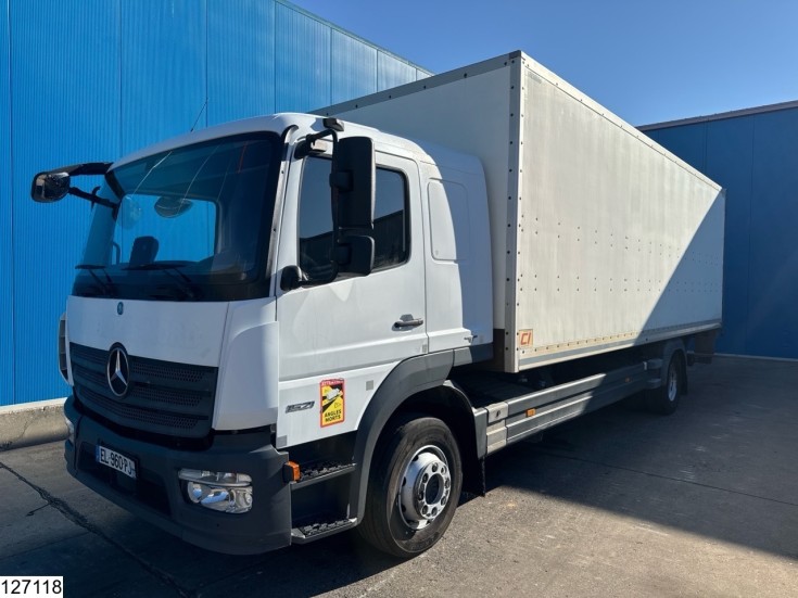 Mercedes Atego 1521
