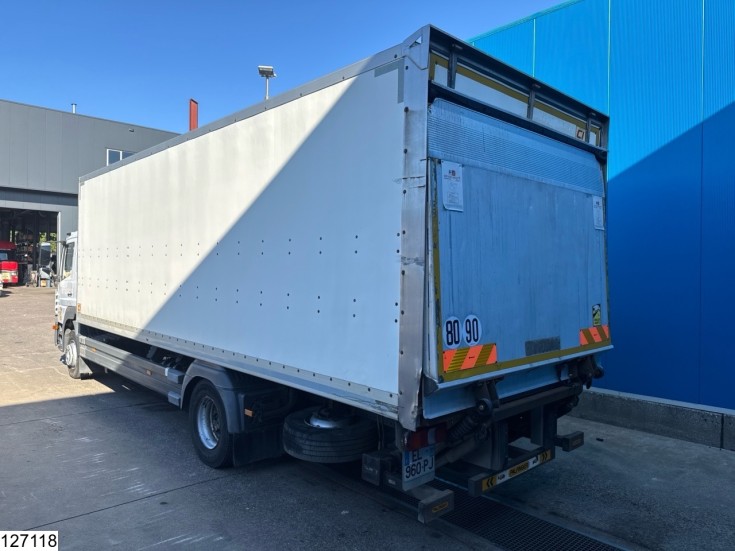 Mercedes Atego 1521