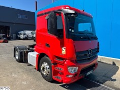 Mercedes Actros 1843