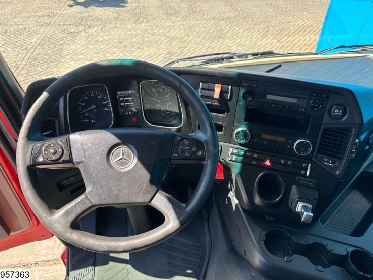 Mercedes Actros 1843