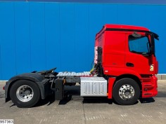Mercedes Actros 1843