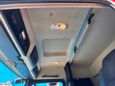 Mercedes Actros 1843