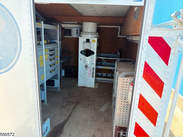 Iveco 120EL18
