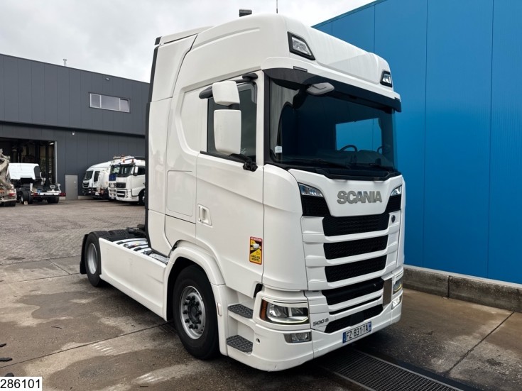 Scania S 500