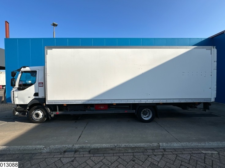 Renault D12 210