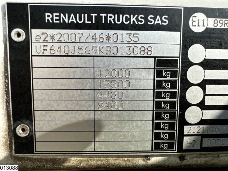 Renault D12 210