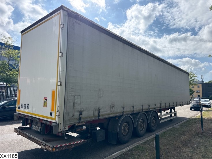 Fruehauf Tautliner