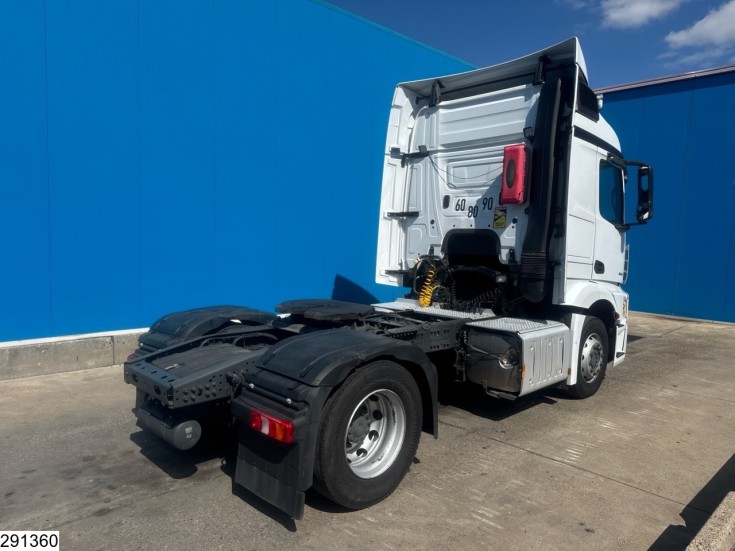 Mercedes Actros 1846