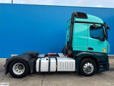 Mercedes Actros 1848