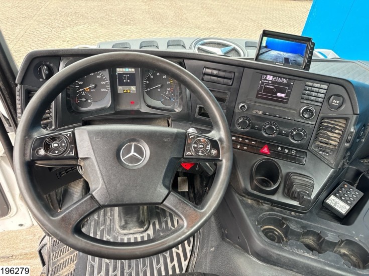 Mercedes Arocs 1830