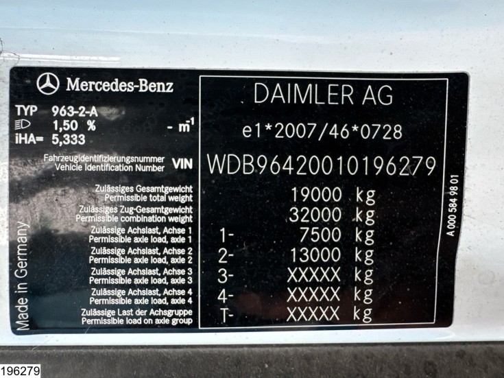 Mercedes Arocs 1830