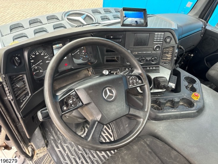 Mercedes Arocs 1830