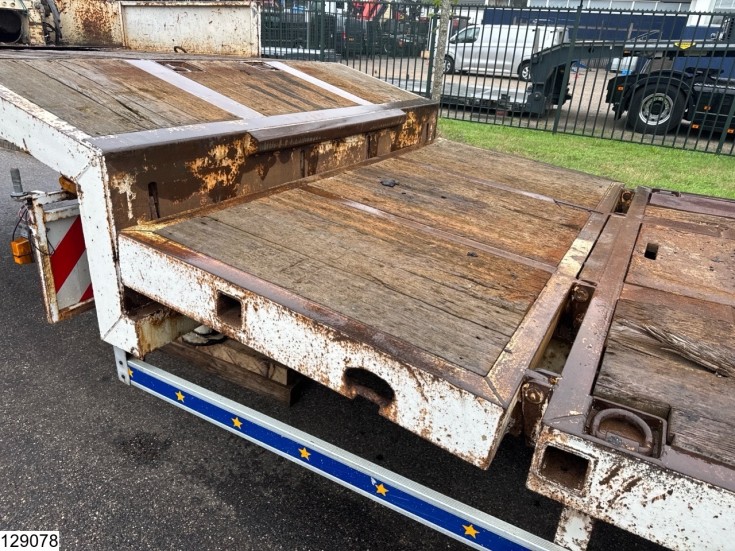 Trax Lowbed