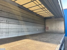 Renault D Wide 320