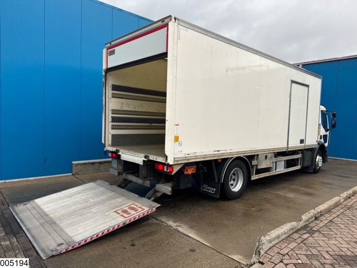 Renault D Wide 320