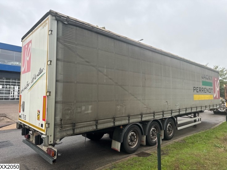 Fruehauf Tautliner