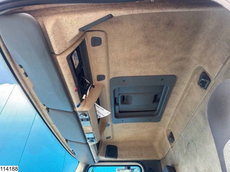 Renault Premium 270
