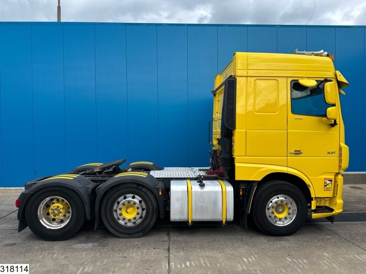 DAF XF 530