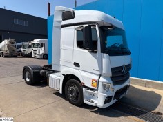 Mercedes Actros 1845