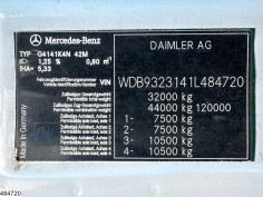Mercedes Actros 4141