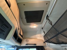 Mercedes Actros 2548