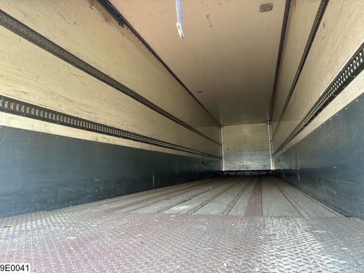 Fruehauf gesloten bak