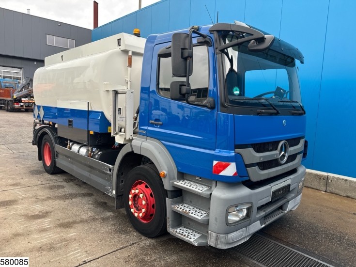 Mercedes Axor 1824