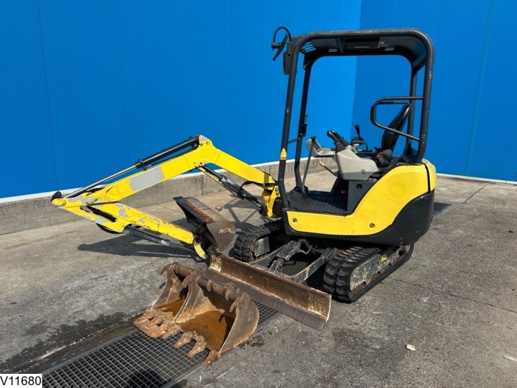 Yanmar SV18