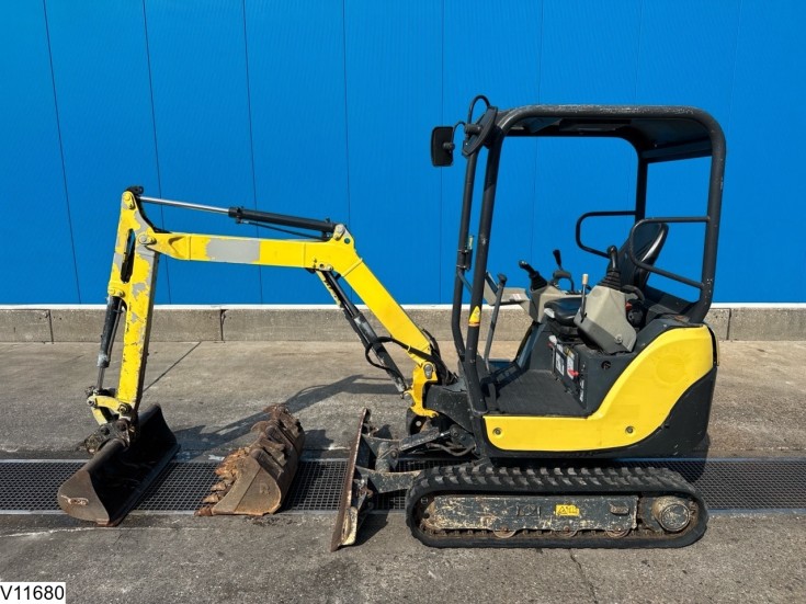 Yanmar SV18