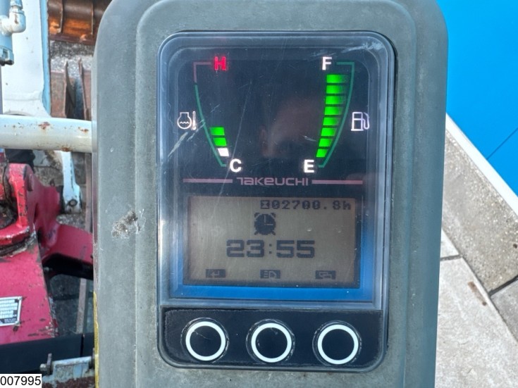 Takeuchi TB216