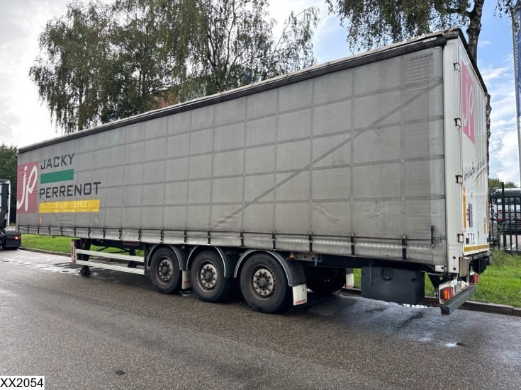 Fruehauf Tautliner