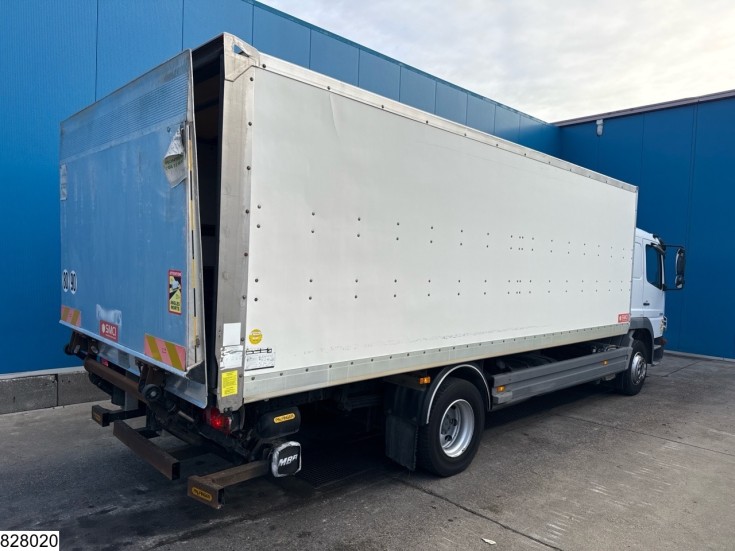 Mercedes Atego 1318