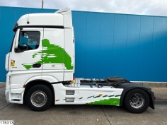 Mercedes Actros 1845