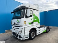 Mercedes Actros 1845