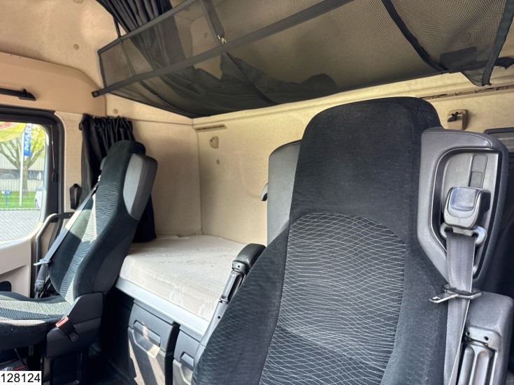 Mercedes Actros 2548