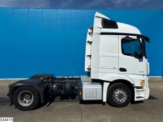 Mercedes Actros 1845