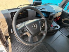 Mercedes Actros 1845