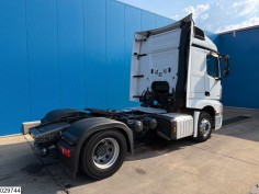 Mercedes Actros 1845