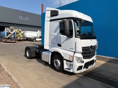 Mercedes Actros 1845